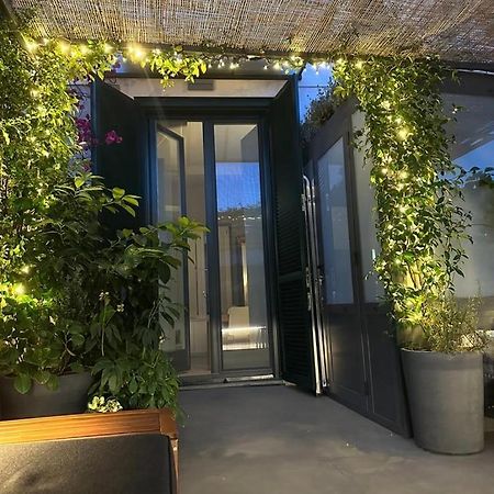 La Casa Di Paola Lejlighed Salerno Eksteriør billede