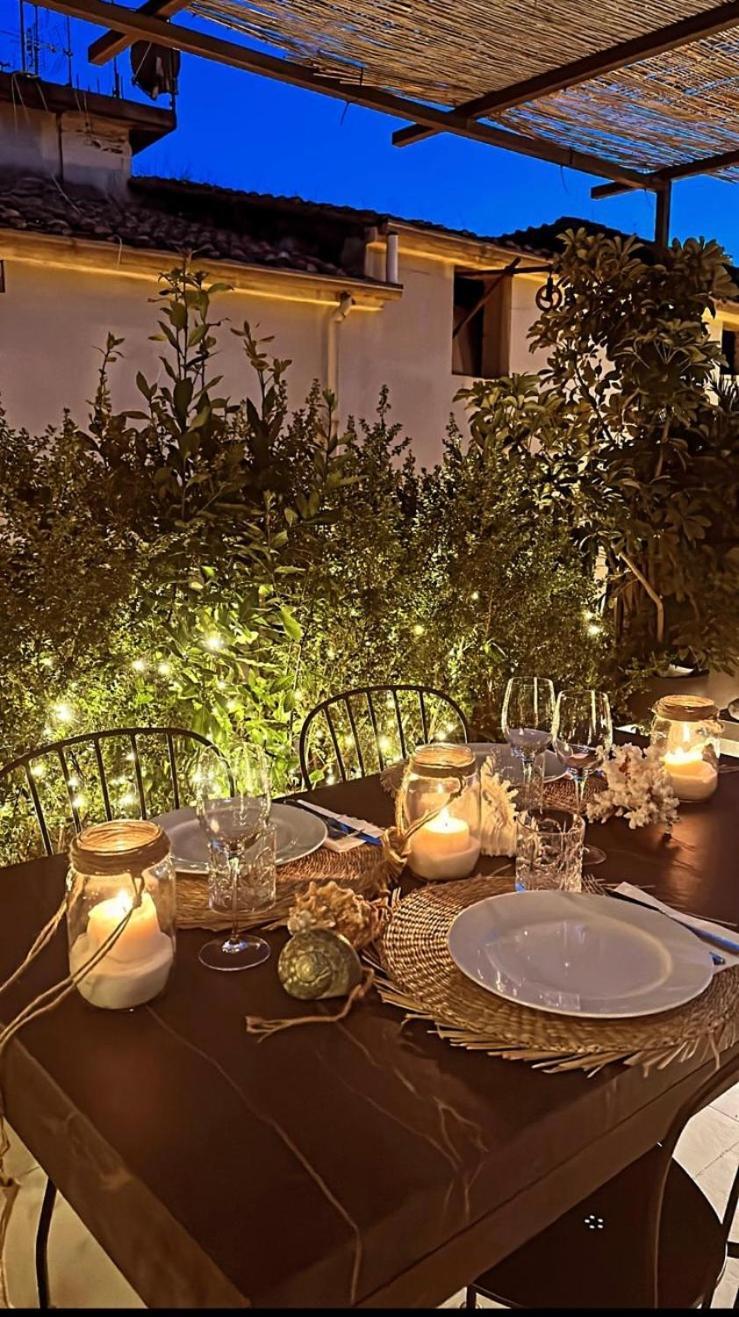 La Casa Di Paola Lejlighed Salerno Eksteriør billede